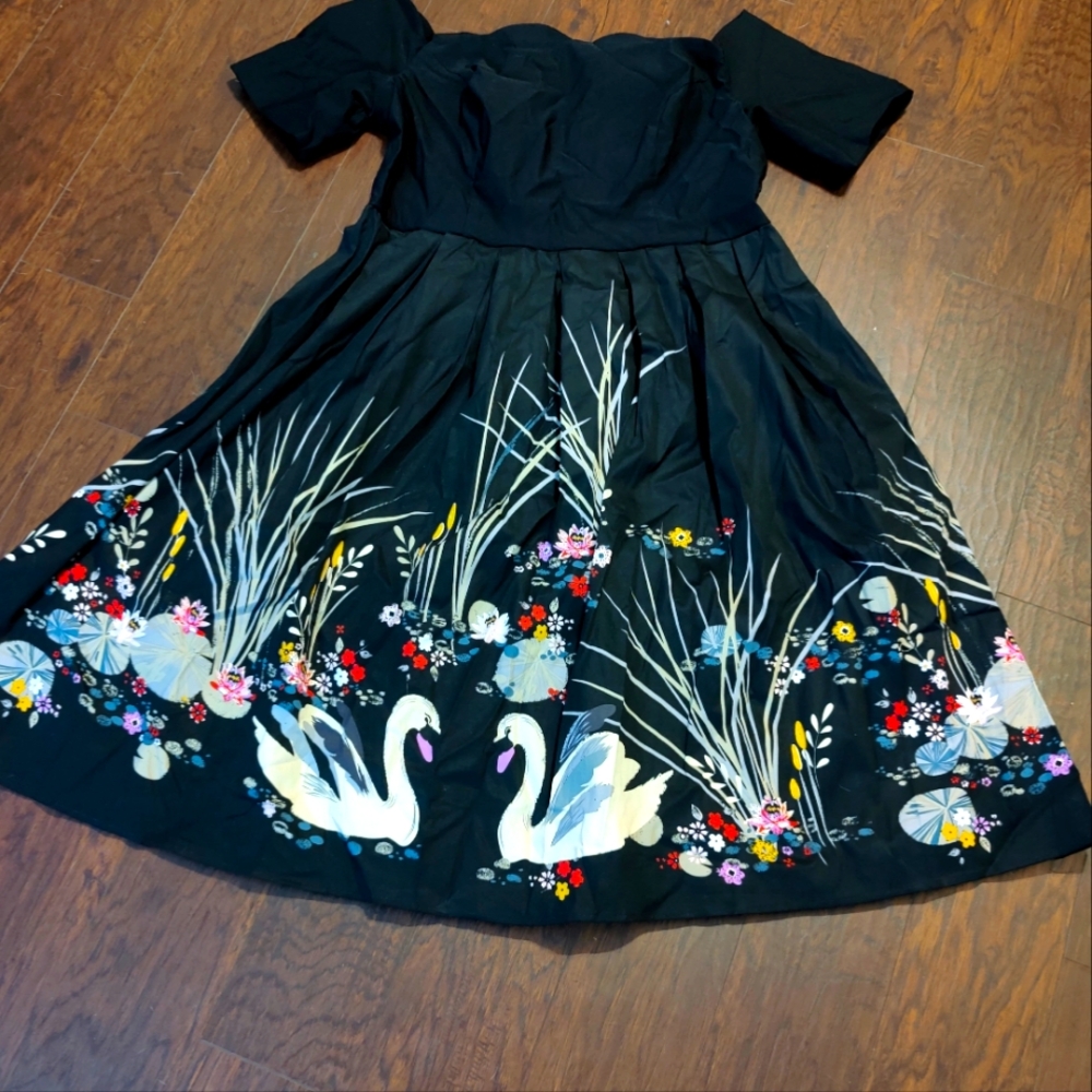 Belle Pogue retro Repro 50s fit & flare Whimsy Goth  Swan  Volump Size  XXL chic